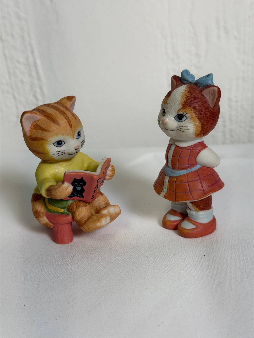 Bronson Collection Ceramic Cat Figurine Duo - vintage - Picture 11 of 16
